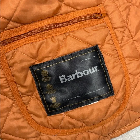 Barbour Liddesdale Quilted Jacket w/ Cord Collar - Picture 3 of 3